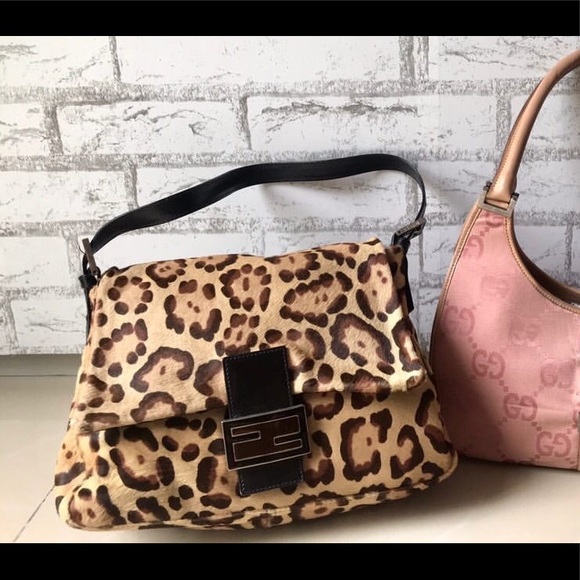 fendi leopard baguette